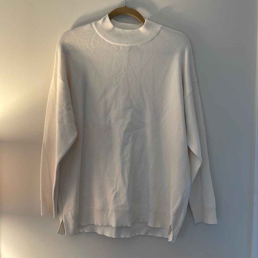 Primark L mock neck sweater